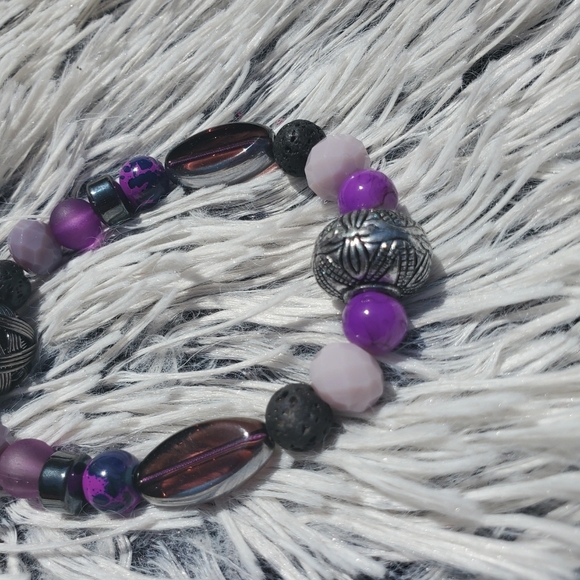 Beautiful handmade glass and stone beaded bracelet - Picture 4 of 4
